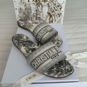 DIOR Dway Slide Sandals, IT39 / US9. Brand New! $720+tax. 100% Authentic!